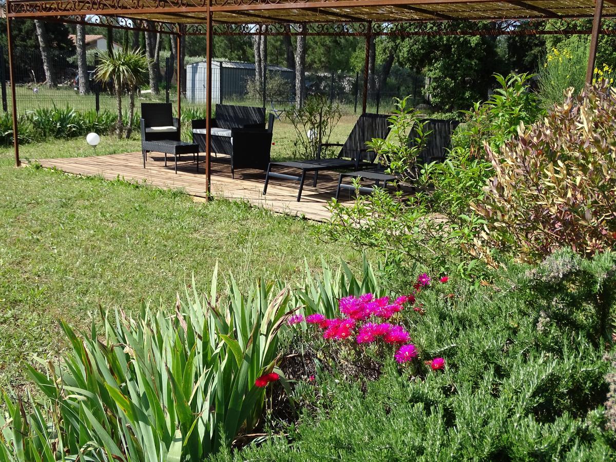 La Coudouliere Hotel Saint-Rémy-de-Provence Екстериор снимка