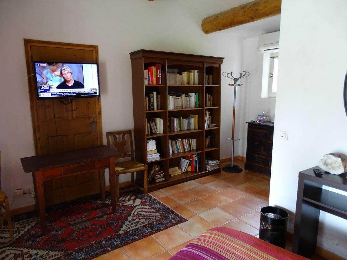 La Coudouliere Hotel Saint-Rémy-de-Provence Екстериор снимка