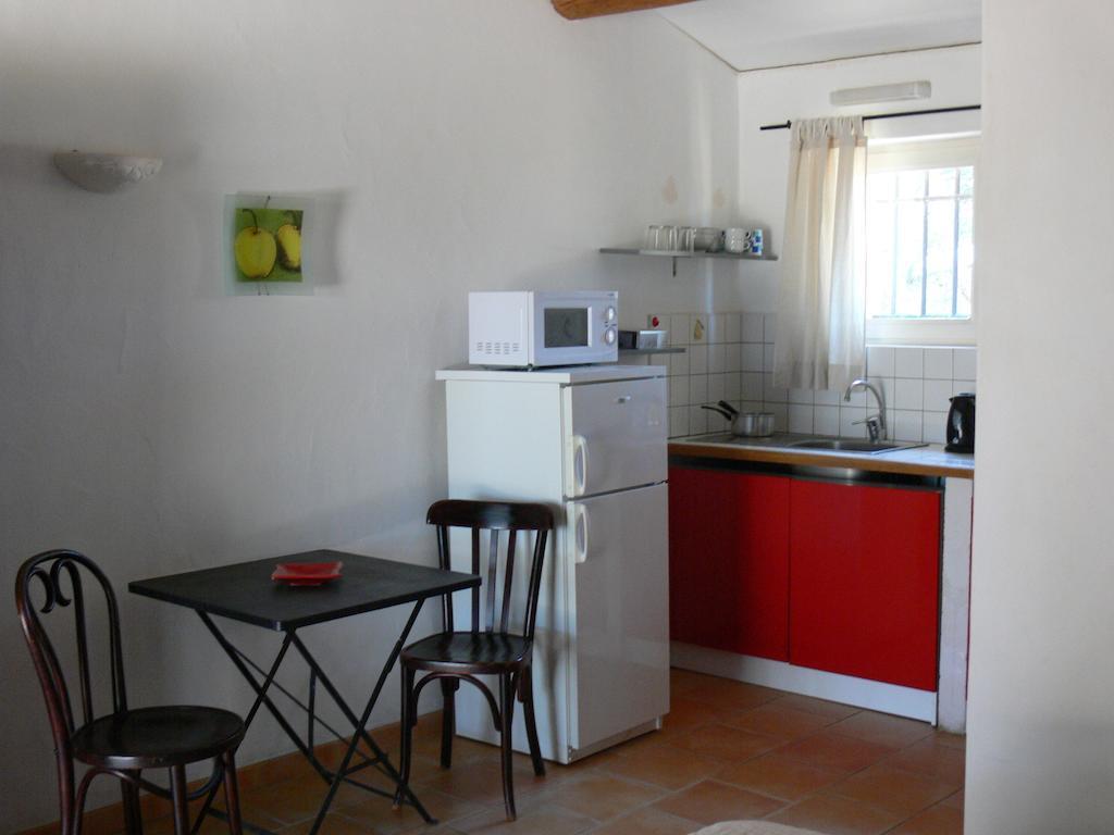 La Coudouliere Hotel Saint-Rémy-de-Provence Екстериор снимка