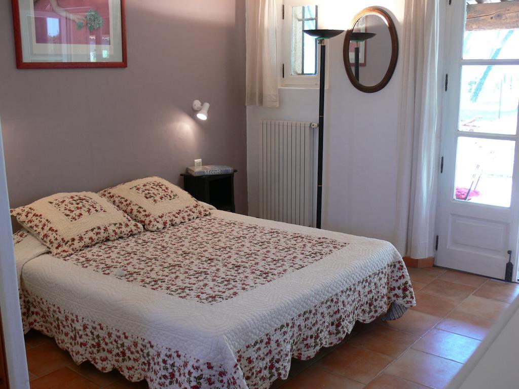 La Coudouliere Hotel Saint-Rémy-de-Provence Стая снимка